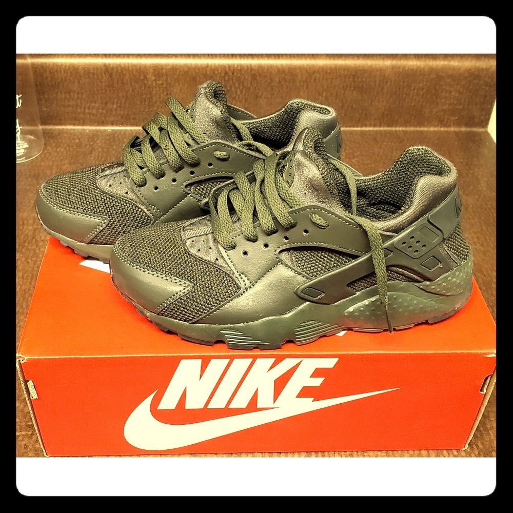 Nike Huaraches